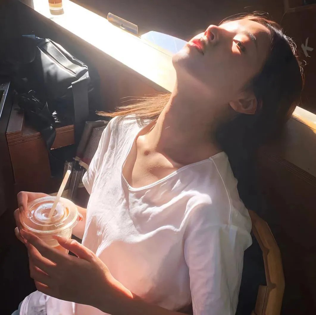 超脱末日
